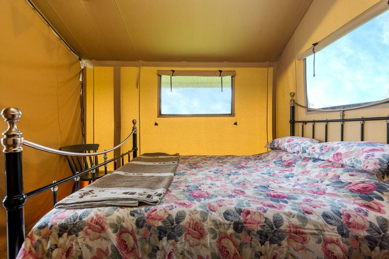 Kidwelly Glamping Hotel Buitenkant foto